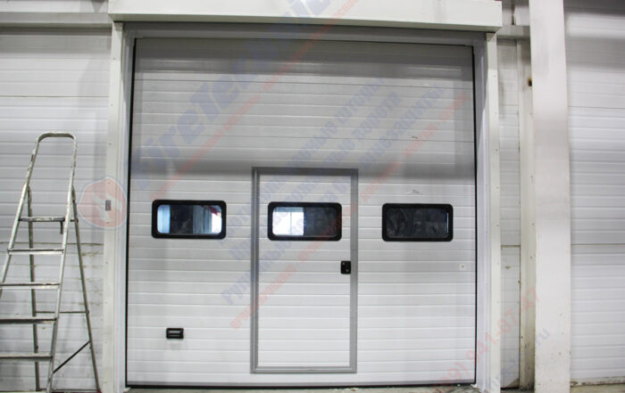 Секционные промышленные ворота + Противопожарная штора